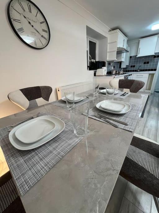 Modern & Stylish Haven In Heart Of London Apartment Exterior foto